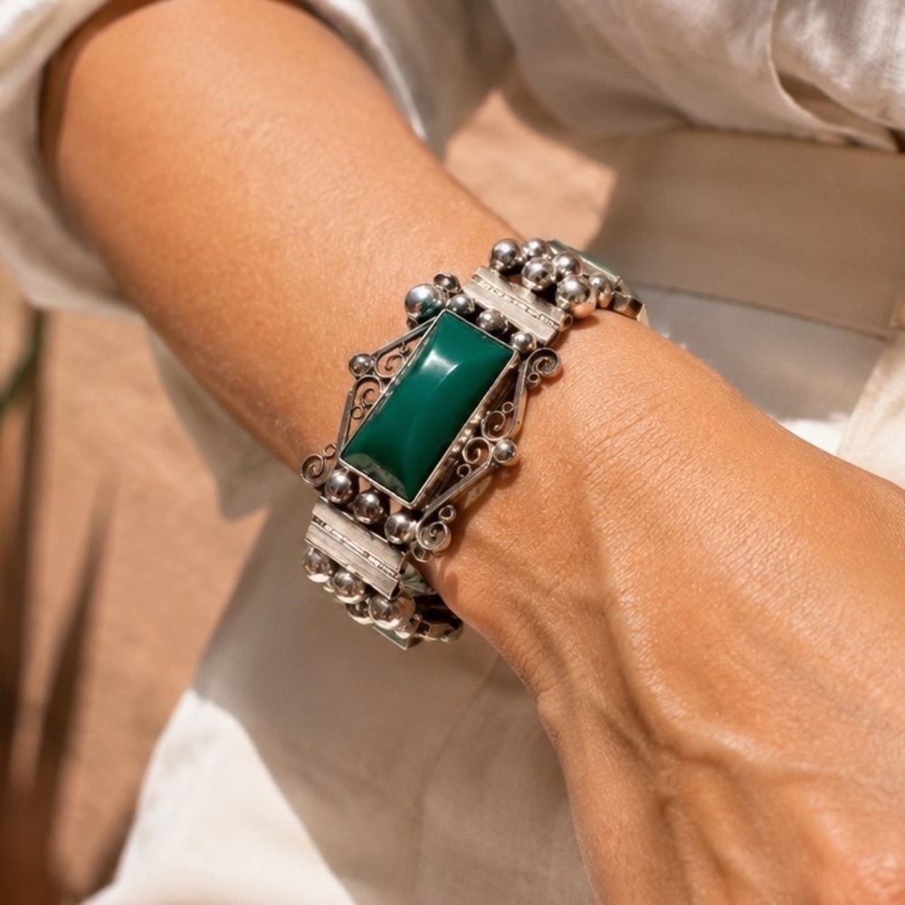 Vintage Mid-Century Mexican Sterling Silver Green Onyx Panel Link Bracelet 7 in